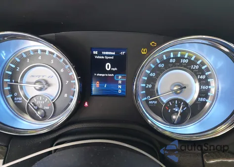 2012 Chrysler 300 Srt8 z USA, uszkodzony, nr VIN 2C3CCAFJ5CH801666